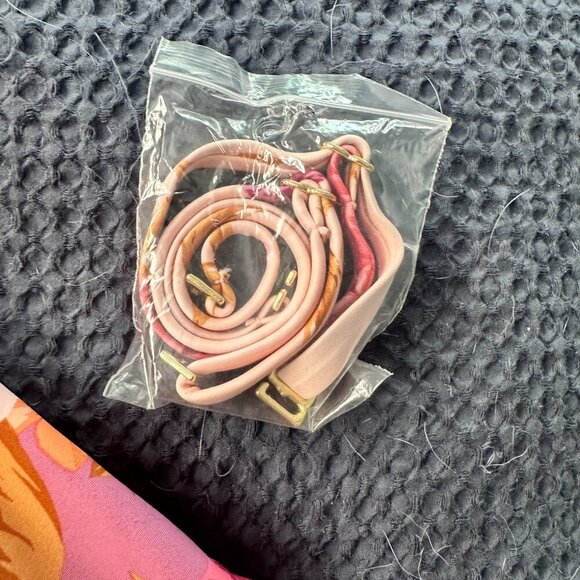 KONA SOL New NWT Strapless Cutout One Piece Swimsuit Size Medium 8-10 - Picture 10 of 10